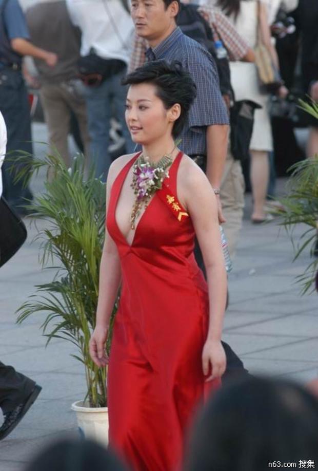 袁立有孩子吗 徐威为什么不娶袁立 袁立最后嫁给了谁