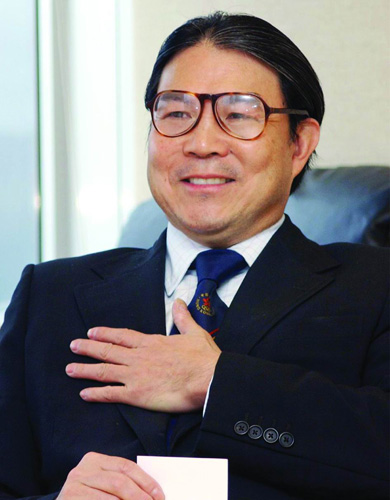 霍震霆有几任妻子现任老婆照片,霍震霆演艺经历个人作品 霍震霆几任妻子
