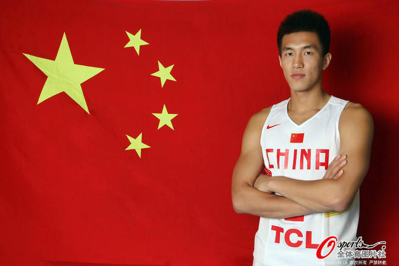 郭艾伦年薪工资是多少,孙悦为什么推郭艾伦,陈江华和郭艾伦谁牛(3)