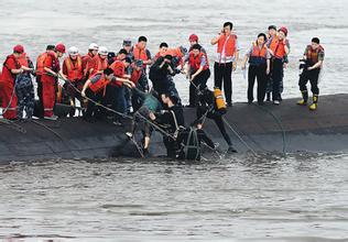 东方之星沉船幸存者讲述逃亡经历,地震幸存者在沉船中又幸运逃生(3)