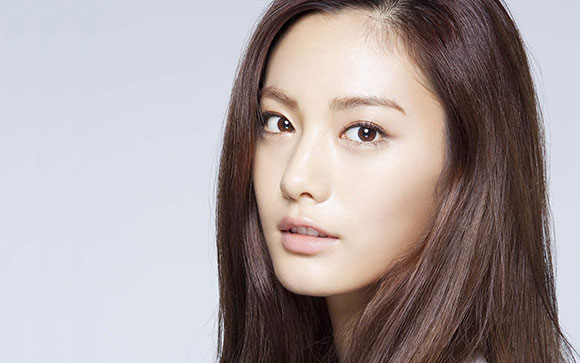 韩女星NANA夺2015世界最美面孔, 揭秘中国最美面孔都有谁(2)