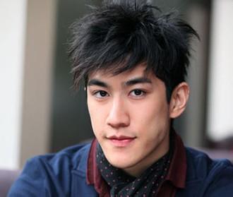 李治廷恋情疑曝光女友是谁?揭李治廷和范冰冰为什么不能在一起?(2)