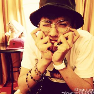 吴亦凡睡女粉丝是真的吗?网曝吴亦凡私生活不检点有什么证据?(2)