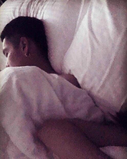 吴亦凡约炮门事件最新消息, 传其加盟高薪加入成龙公司是真的吗?(2)