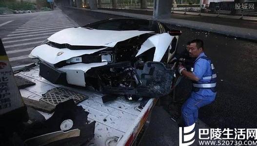李易峰经纪人迦茵为何被粉丝喊下台, 经纪人受贿收粉丝钱是真的吗(2)