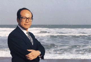 李嘉诚身家缩百亿总资产多少?李嘉诚有四个老婆是真的吗分别是谁(3)