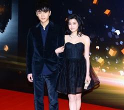 陈晓陈妍希合肥领证结婚现场照, 陈晓陈妍希婚礼最新情况结婚照片(2)