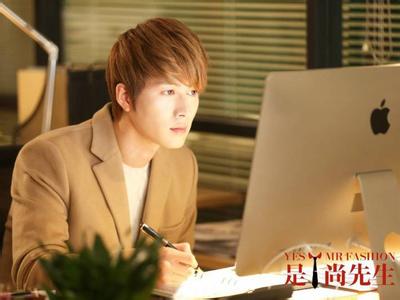 疑似陈学冬女友曝光, 揭秘卓仕琳个人资料海量私房照曝光(2)