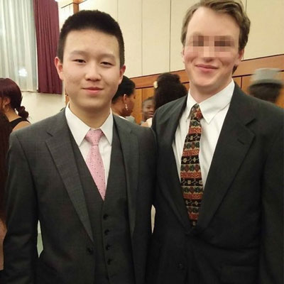 英达小儿子巴彦近照进军娱乐圈, 揭秘英达为什么对大儿子巴图不好(4)