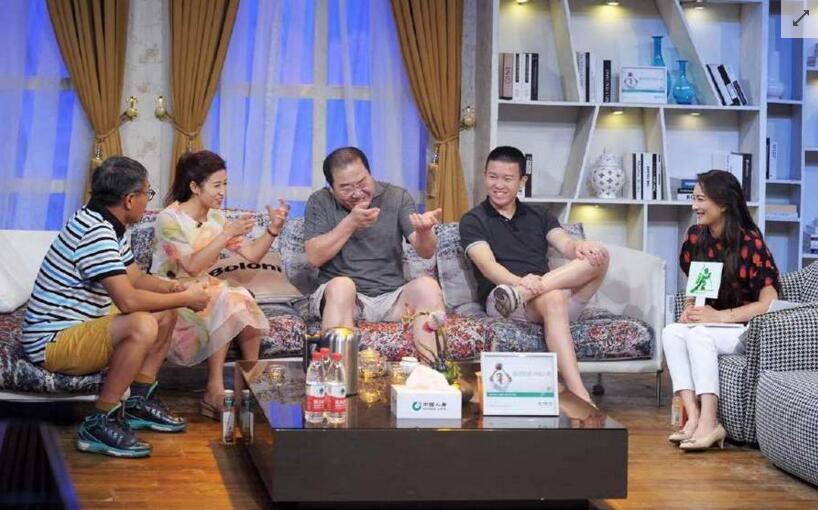 英达小儿子巴彦近照进军娱乐圈, 揭秘英达为什么对大儿子巴图不好(4)