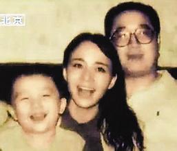 英达小儿子巴彦近照进军娱乐圈, 揭秘英达为什么对大儿子巴图不好(4)