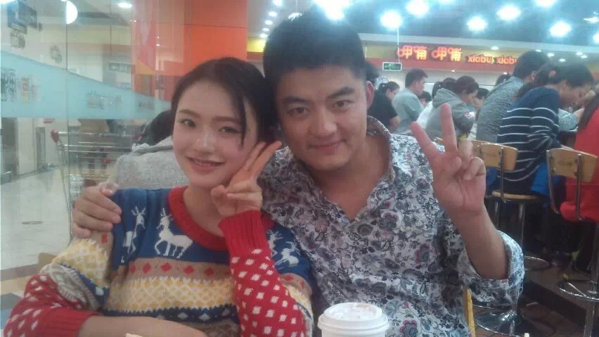林允谈过几次恋爱现任男友是谁资料背景 扒一扒林允初中黑历史