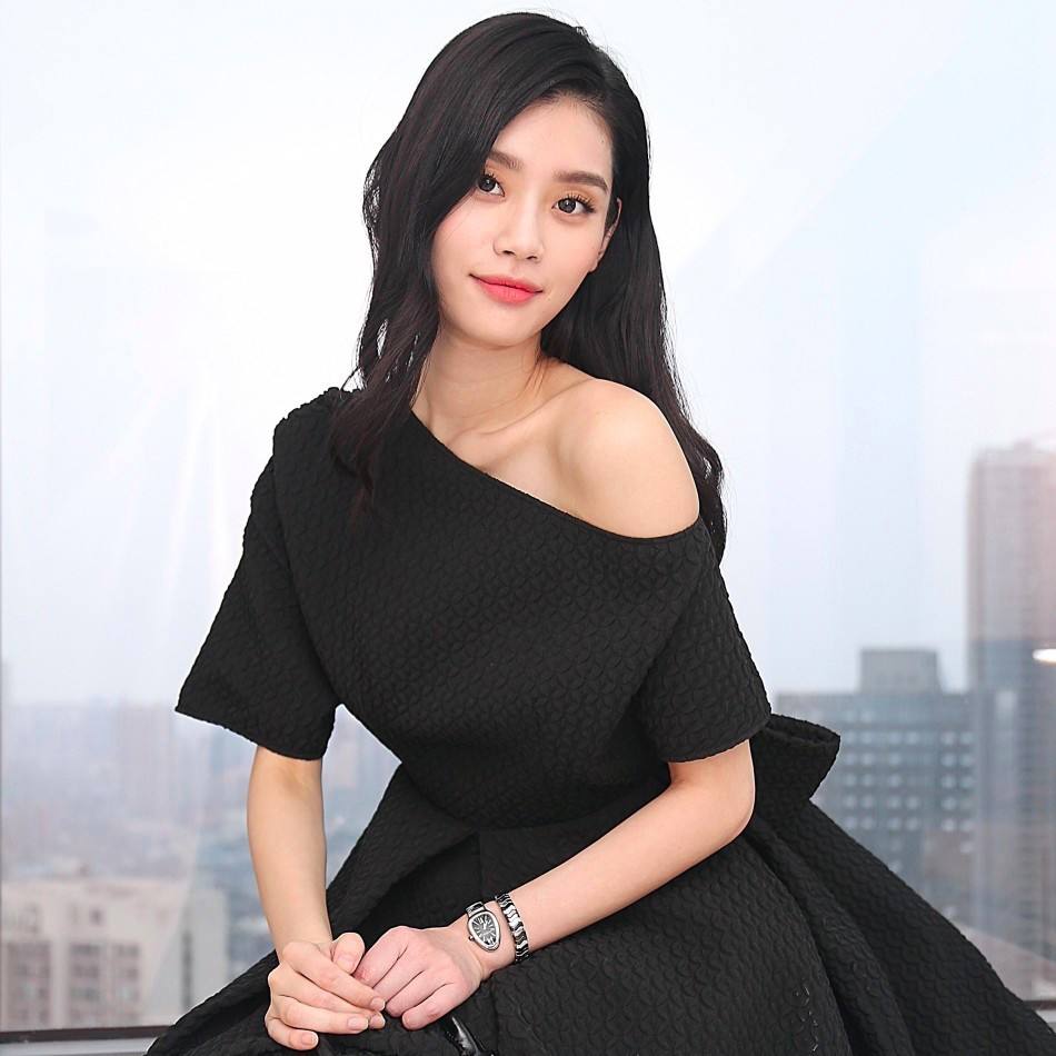 奚梦瑶何猷君再次同框要公布