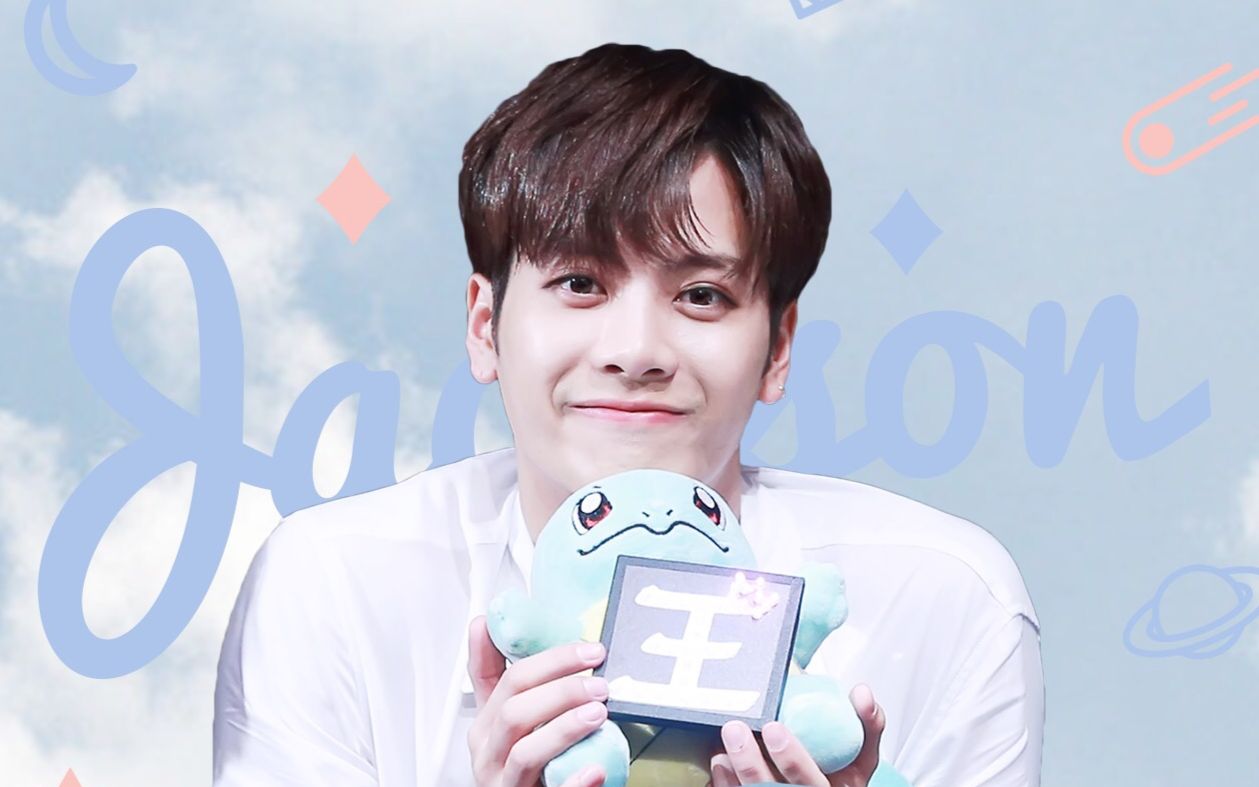 曾舜晞撞脸王嘉尔吴磊,整容前旧照被扒原来这么有辨识度。