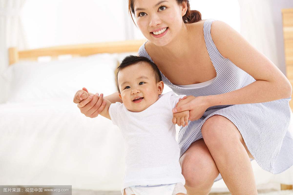 宝宝夜里总爱哭?不同年龄段的原因可能不同,新晋宝爸宝妈收藏!
