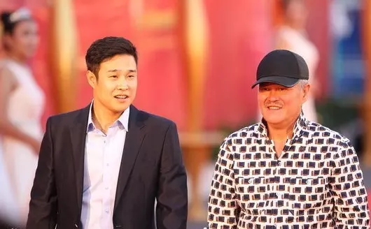 小沈阳怒怼赵本山真相闹翻原因,小沈阳为什么不红了老婆是谁