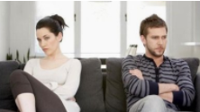 女生在恋爱当中如何去提出和平分手?又有什么比较合适的方法?
