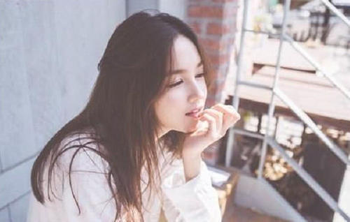 男人眼中的矜持女人是怎样的?矜持不仅是女人的原则更让男人发疯?