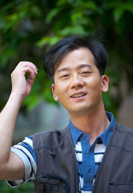 陈创现任老婆是谁照片背景资料曝光陈创这么多年为什么不红
