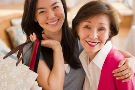 第一次见婆婆送什么礼物能留下好印象?聪明女人会这么做