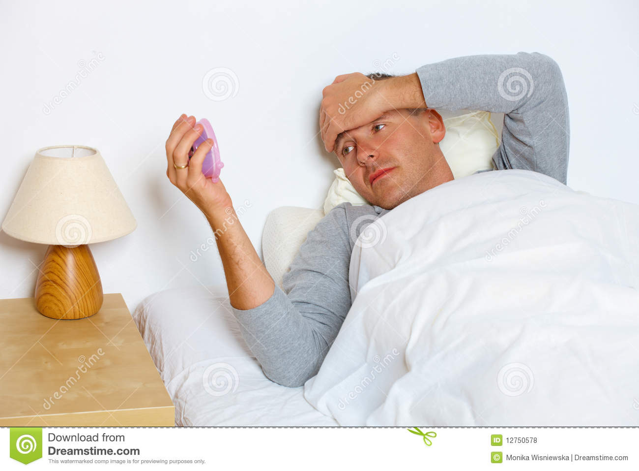 抑郁症有哪些前兆和表现?抑郁症有什么好的治疗方法呢?
