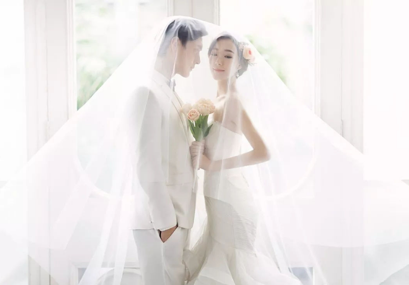 上海婚纱照价位5套衣服多少钱？上海婚纱照价格一览表