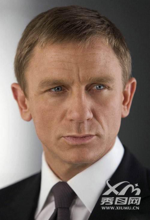 007电影一共有多少部 最新詹姆斯邦德扮演者是洛基？