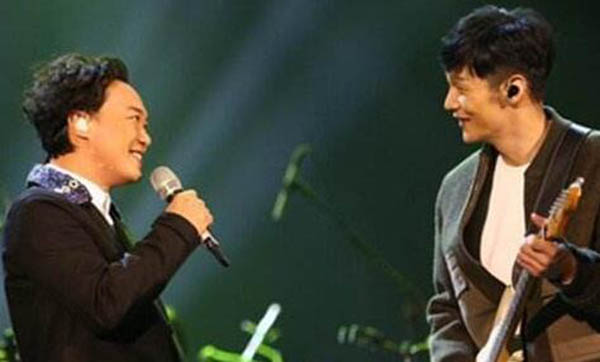 李荣浩给陈奕迅写的歌是啥 原来他给很多明星都写过歌