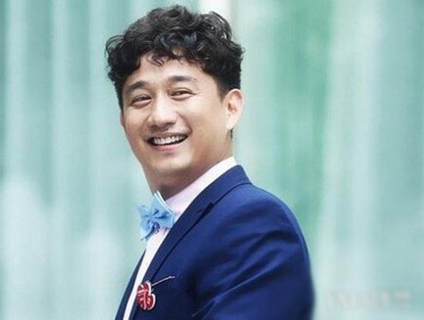 黄磊出轨是真的吗 揭秘黄磊这些年的绯闻有哪些 黄磊 外遇