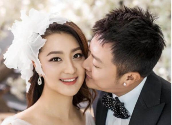印小天和他老婆怎么认识的 骗婚这种狗血剧情居然发生了 印小天是谁的老公