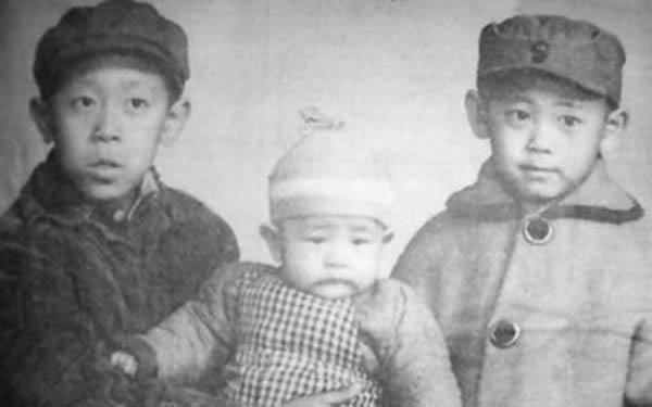 姜文妹妹姜欢什么病 钟爱文学得病后仍然笔耕不辍 姜文妹妹是谁