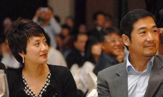 邓婕为什么不生孩子 夫妻恩爱不会因孩子受影响 邓婕为什么不生娃