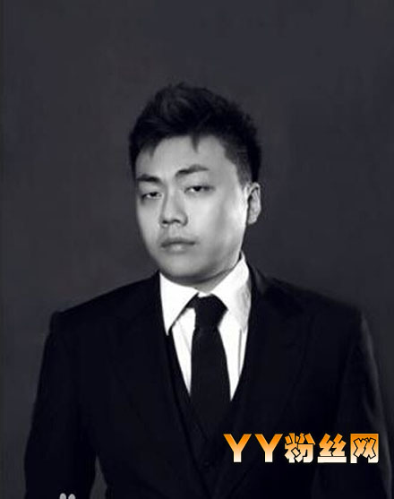 豆瓣女神鼻祖晚晚身高以及男友资料 晚晚性感长腿私房照大曝光