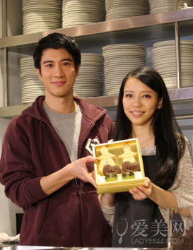 王力宏妻子李靓蕾家庭背景个人资料结婚照,王力宏妻女照片曝光