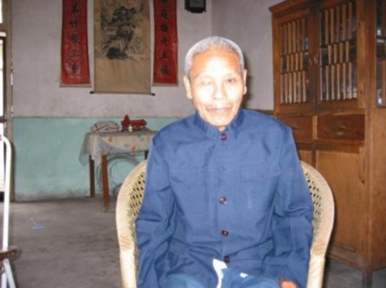 南京大屠杀妇女被歼,南京大屠杀解剖女人图,大屠杀妇女暴行视频