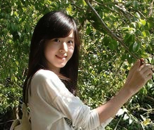 奶茶妹妹与刘强东恋情结束分手费3000万,奶茶妹妹清空微博原因
