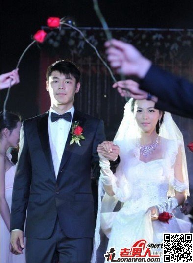 恒大郜林年薪老婆王晨家庭背景,郜林及现役足球运动员身价排行榜
