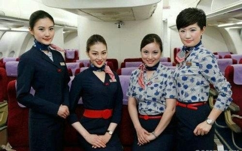 空姐穿过的二手丝袜变卖图,空姐大盘点丝袜配制服真实生活曝光图