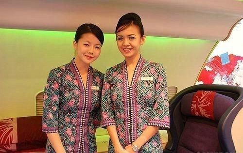 空姐穿过的二手丝袜变卖图,空姐大盘点丝袜配制服真实生活曝光图