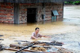 广东特大暴雨致18死15失踪 5·23广东特大暴雨灾害百年难遇图