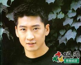 杨幂大臭脚事件真相, 揭秘明星们那些不为人知身体秘密