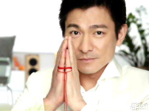 2015年慈善名人榜名单揭晓 盘点娱乐圈热衷慈善的大牌明星