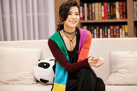 胡杏儿老公和港姐夜游出轨了吗?胡杏儿不雅视频老公做什么生意?