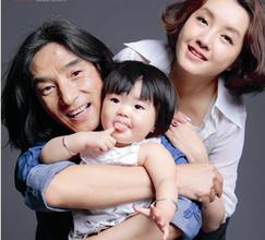 唐朝乐队主唱丁武现状妻子是谁?窦唯跟丁武打架两人有什么过节?