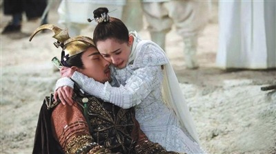 《三生》杨幂戏服卖出8千元买主是谁?三生三世最贵服装竟是这件