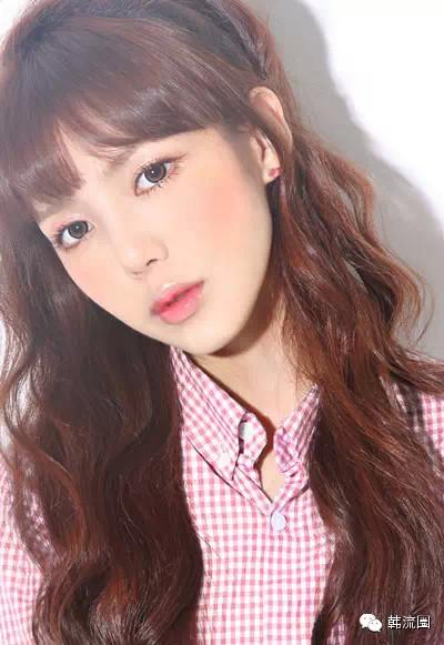 美妆博主pony5月结婚视频男友是谁?pony化妆为何那么好素颜照对