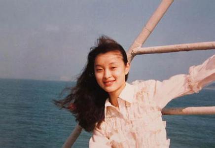 吴越惨被陈建斌抛弃离婚背后内幕真相, 吴越现任老公是谁照片遭扒