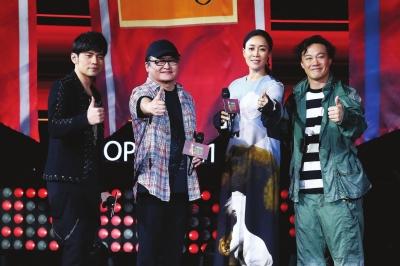 那英13岁儿子正面照片长得像谁叫啥名字？那英有过几个老公资料图
