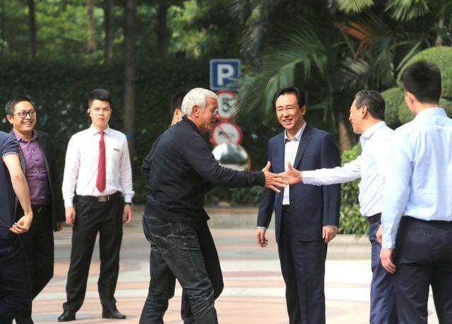 里皮工资为什么那么高?毕竟他背负了14亿人的期待