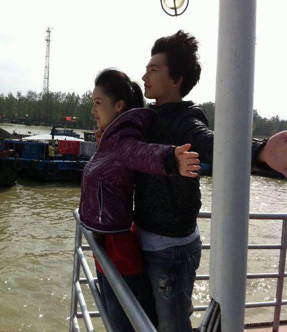 杨洋李沁公布恋情真的假的?两人私下关系究竟如何?